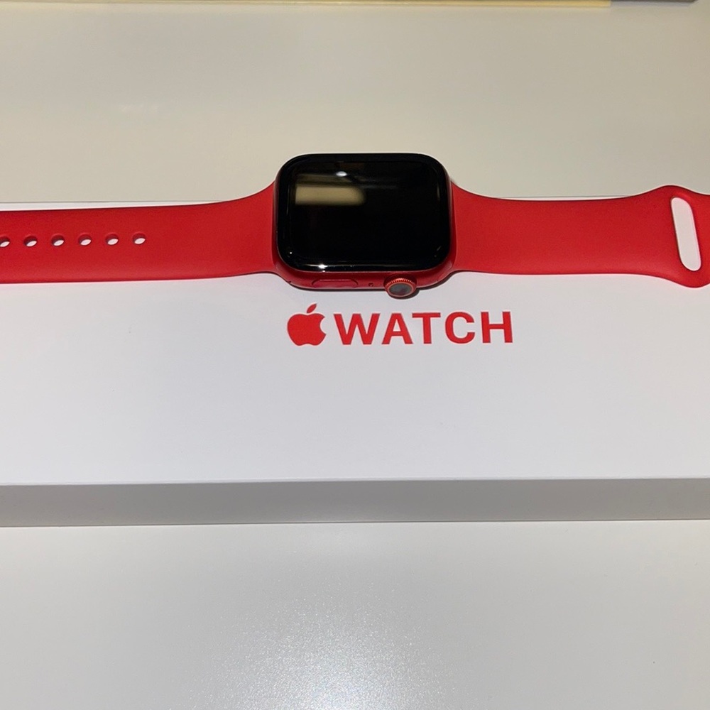 Apple Watch RED 44 mm series 6